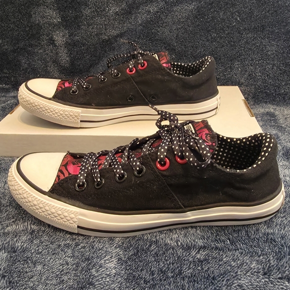 Converse Black and Red Canvas Sneakers - Picture 2 of 8